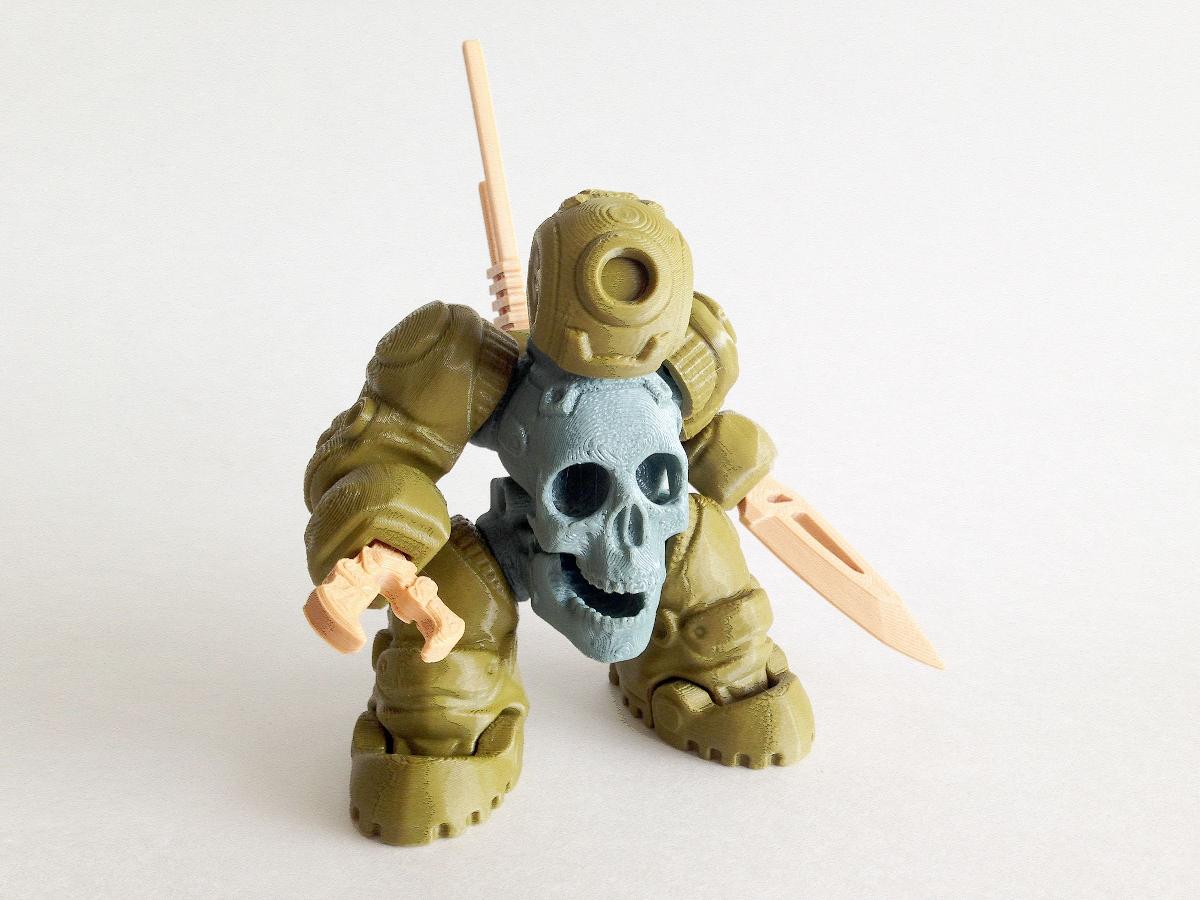 SkullBot 001 via 3DKToys