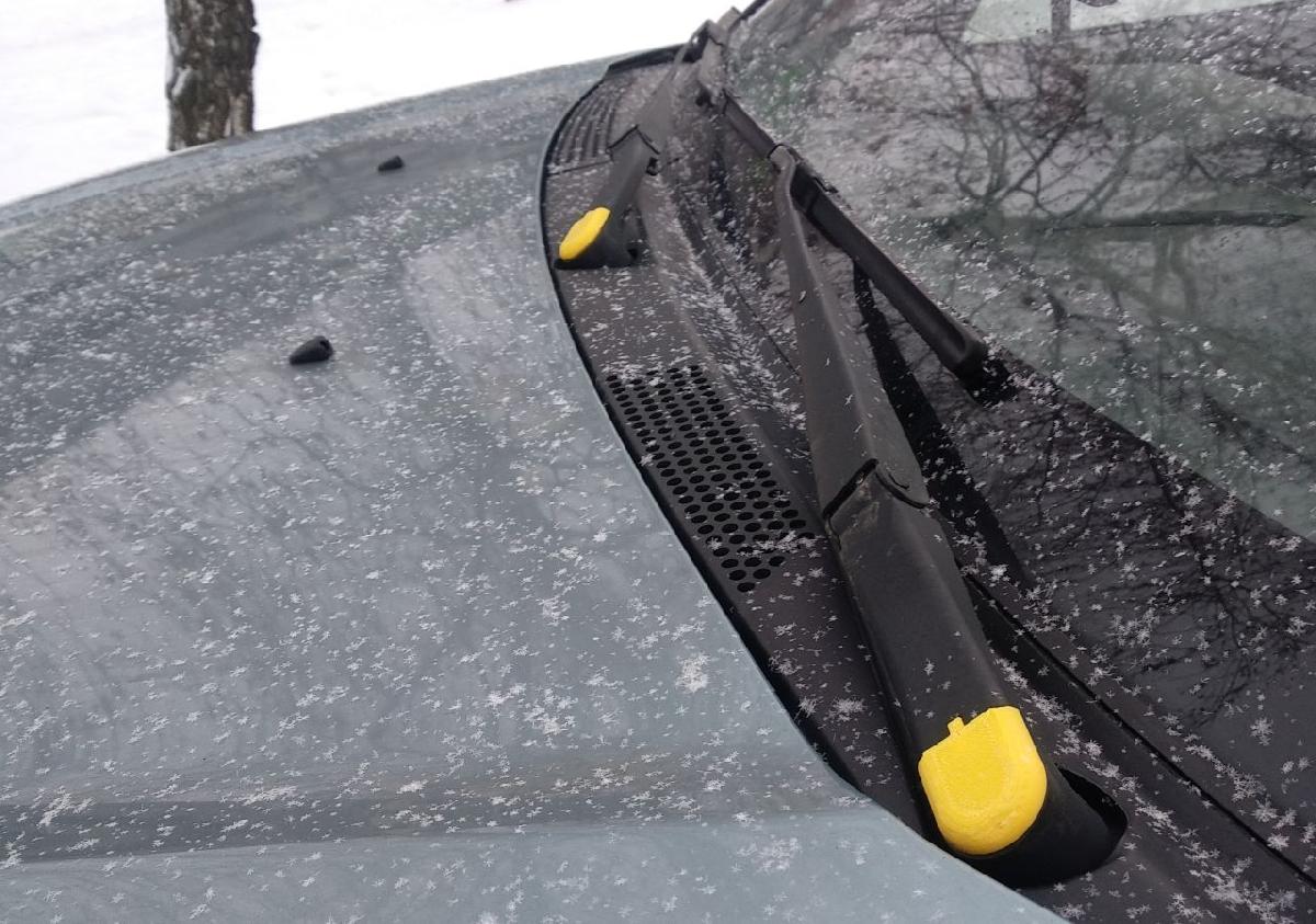 Capo do Para brisa da Mitsubishi L200