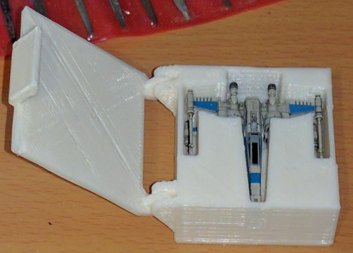 Caixa T 70 Xwing para miniaturas X wing (conjunto basico da Forca desperta)