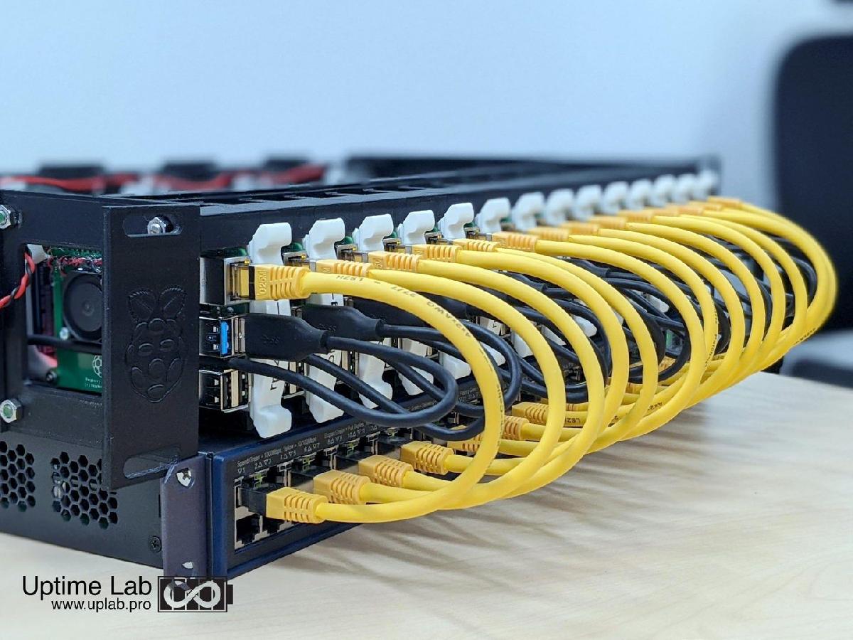 Raspberry Pi 4 2U montagem em rack Mark II para 12 Raspberry com 12 Samsung T5
