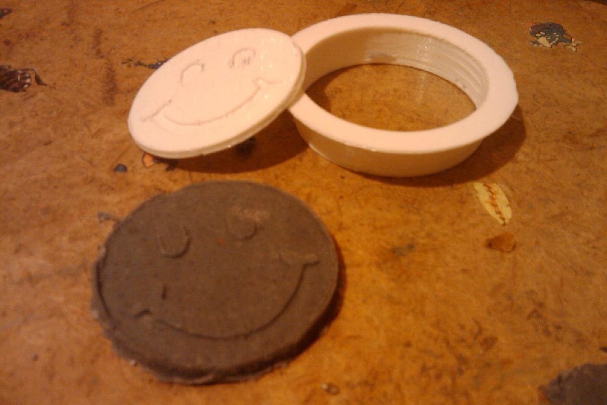 Cortador e carimbo de biscoito sorridente, com script aprimorado!