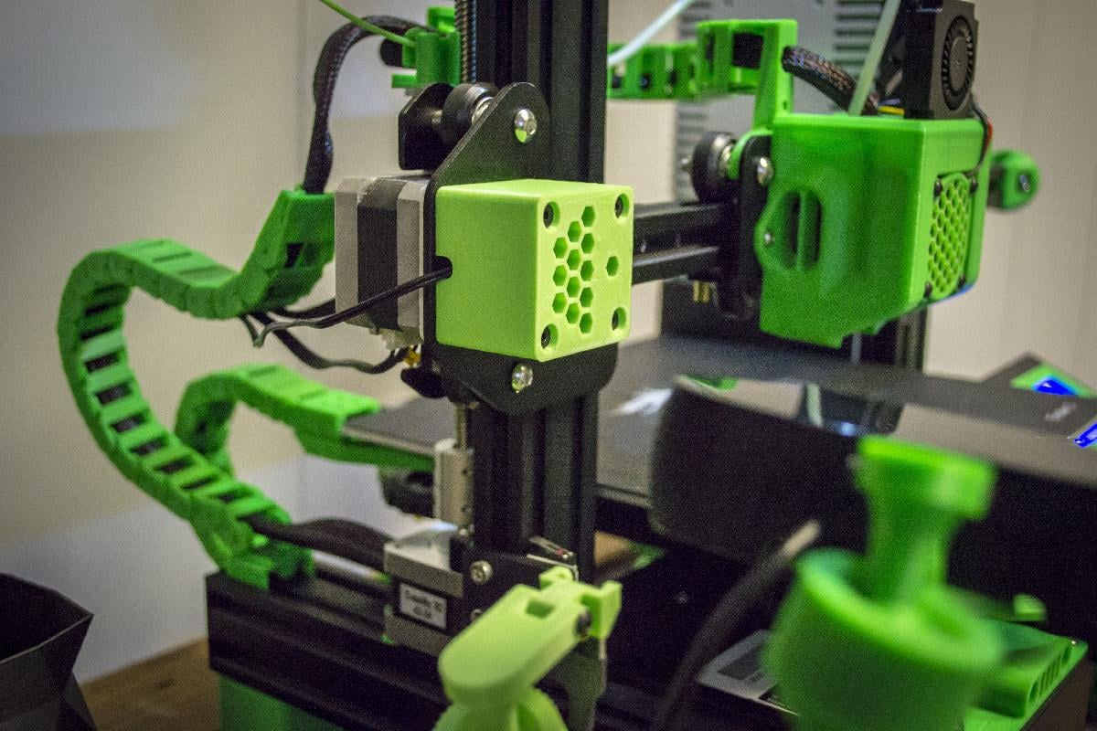 Capa do Eixo X Ender & CR 10 e Espacador de Amortecedor Nema 17