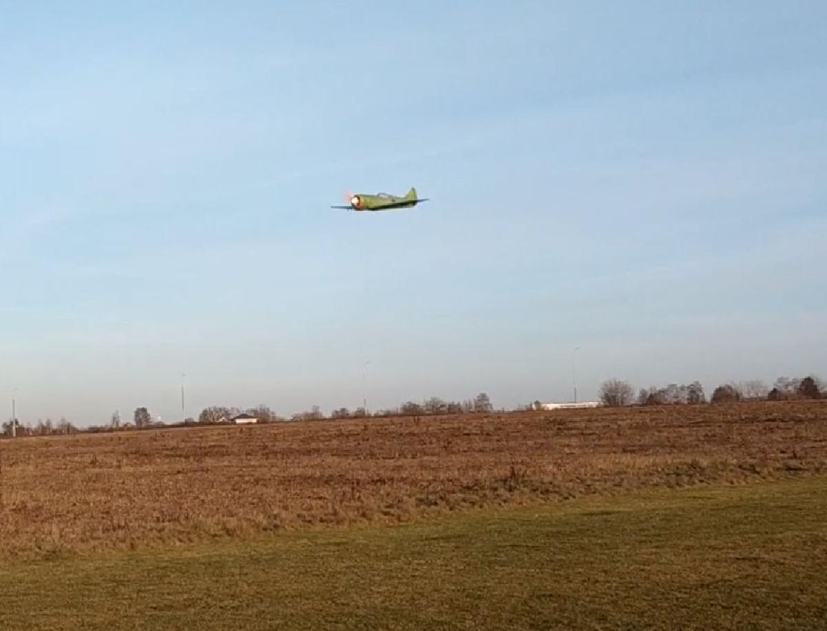 Aviao RC Lavochkin La 11