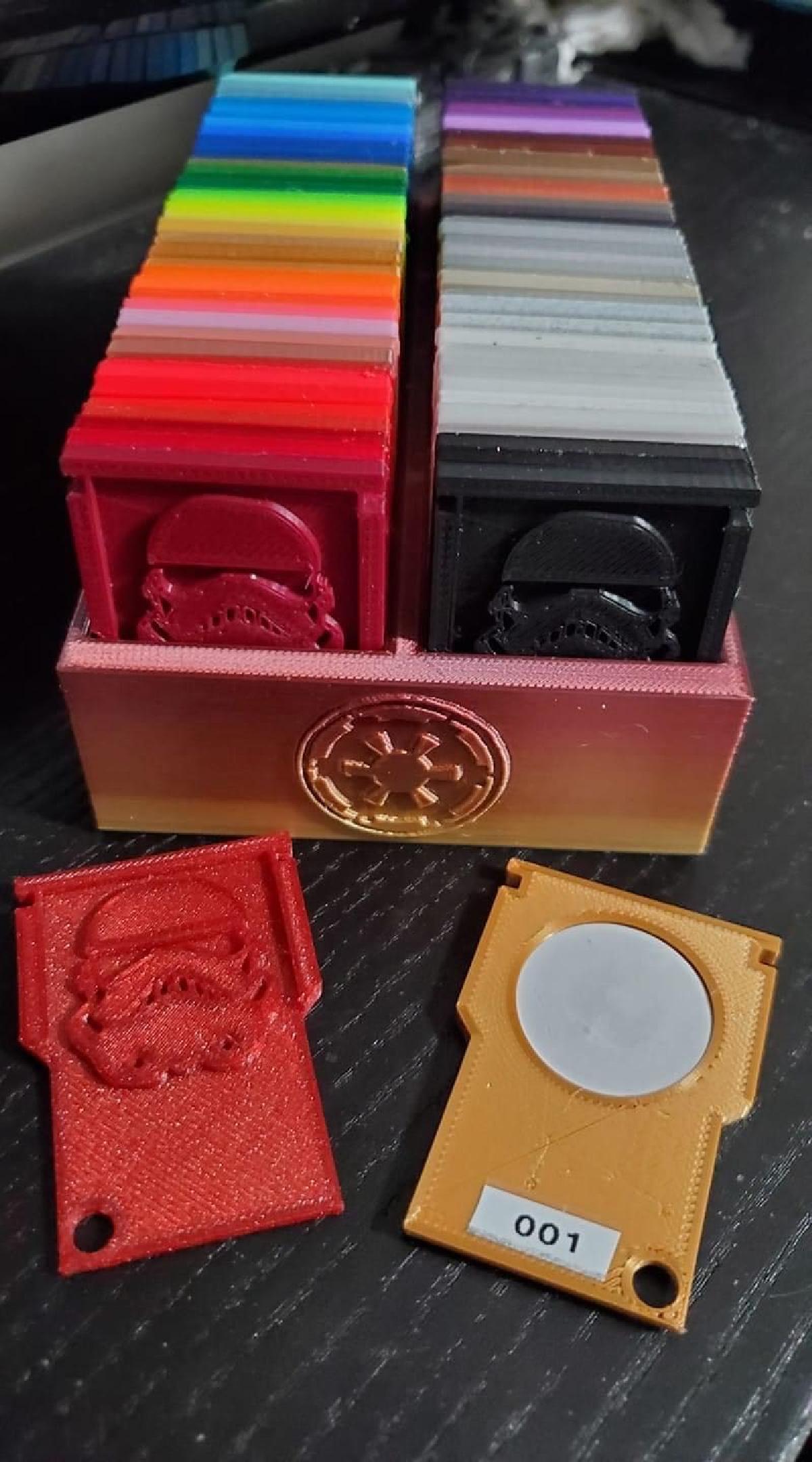 Chip e Caixa de Amostra de Star Wars