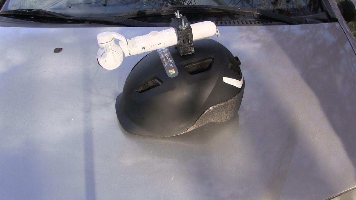 Adaptador de gimbal FIMI X1BH para capacete de bicicleta