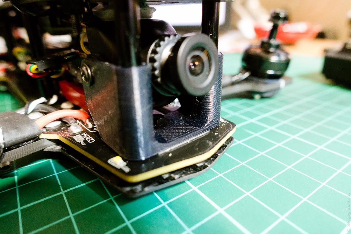 suporte de camera HS1177 para Blackout Mini H Quad