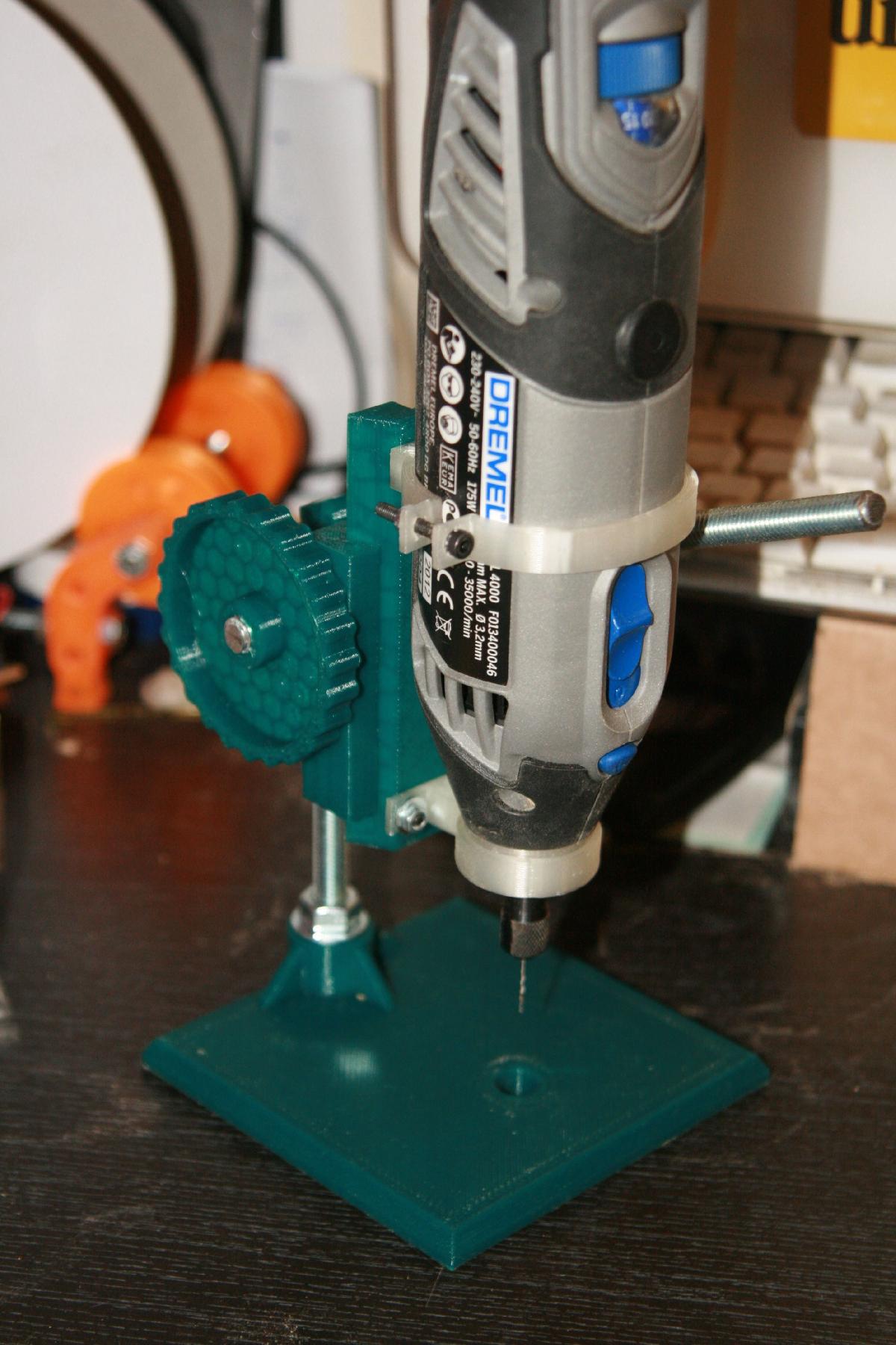 Adaptador Dremel para Mini Furadeira de Coluna