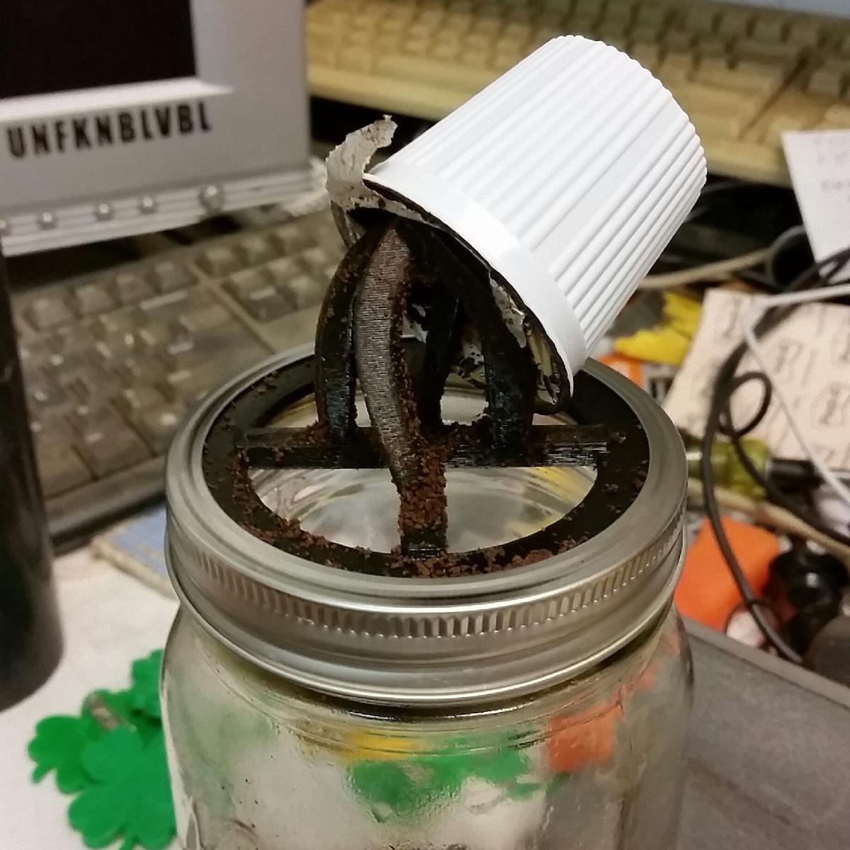 Sim, outro extrator de cafe, mas mais forte.