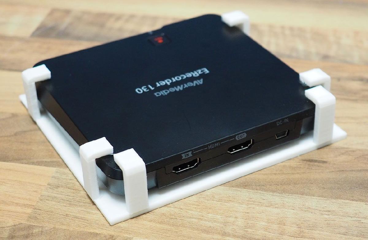 Suporte de parede AverMedia EZRekorder 130 / Vesa 100/75