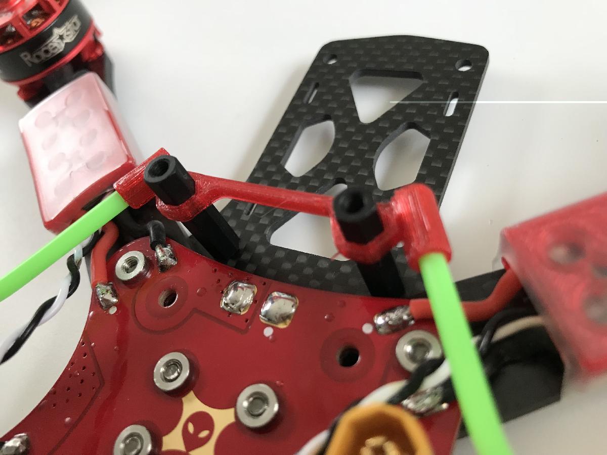 MONTAGEM DE ANTENA RC IMPULSO ALIEN 5 SLAMMED