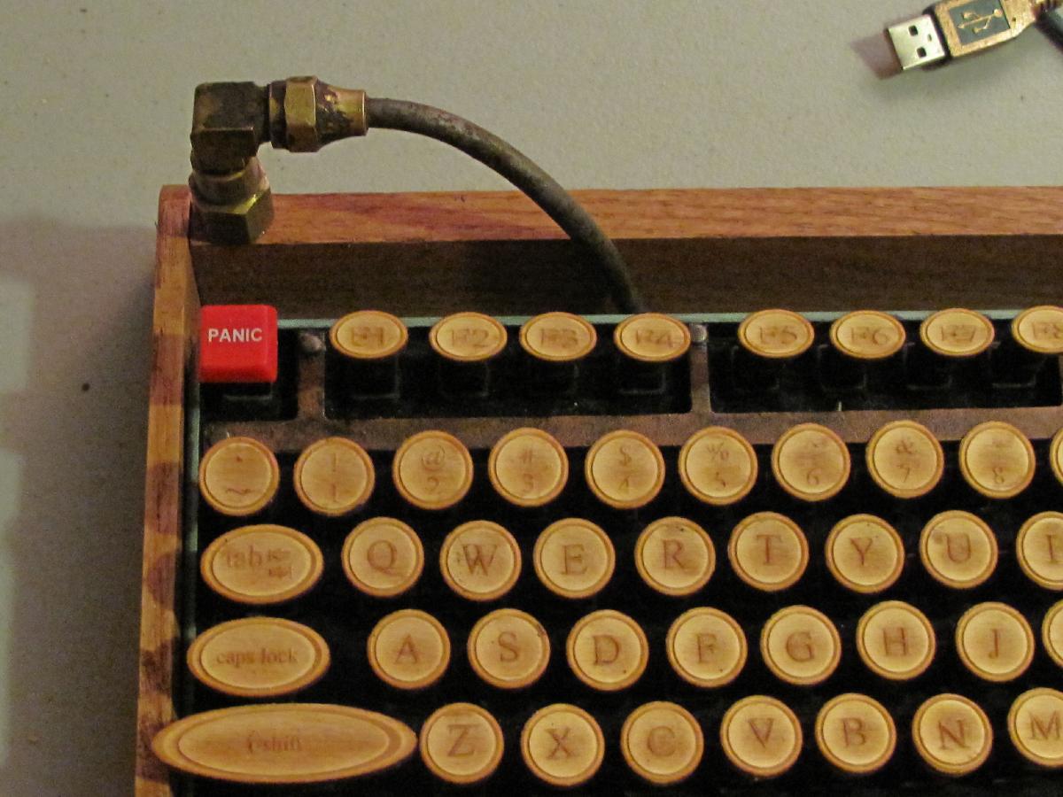 Teclado Steampunk