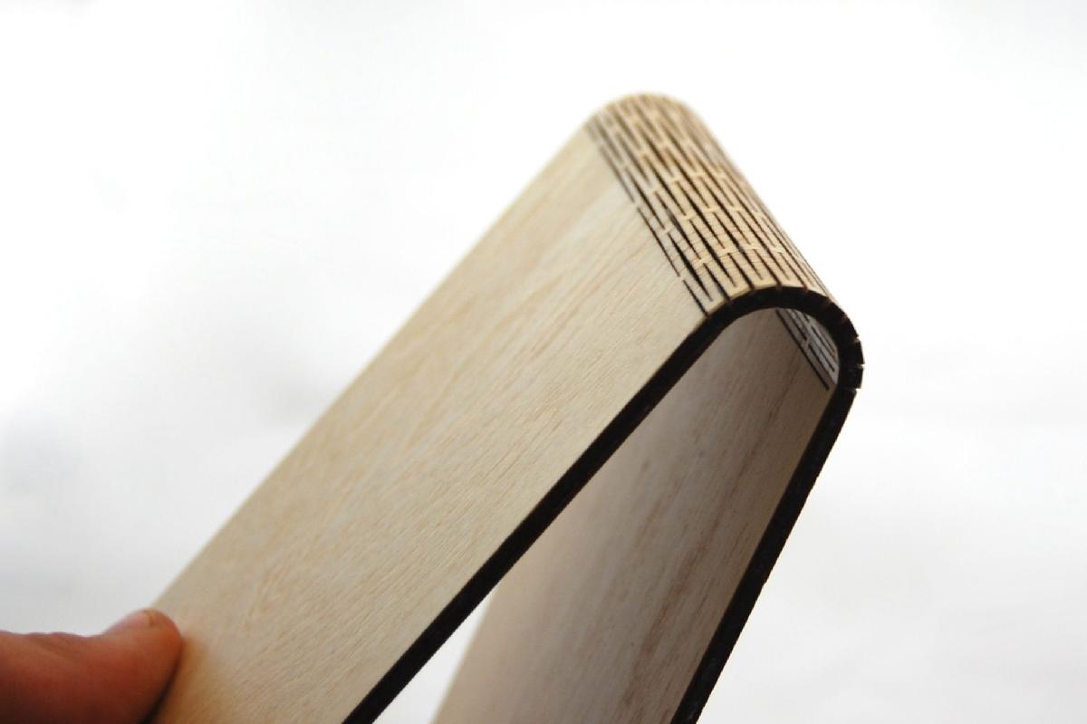 Folheto de madeira dobrável 