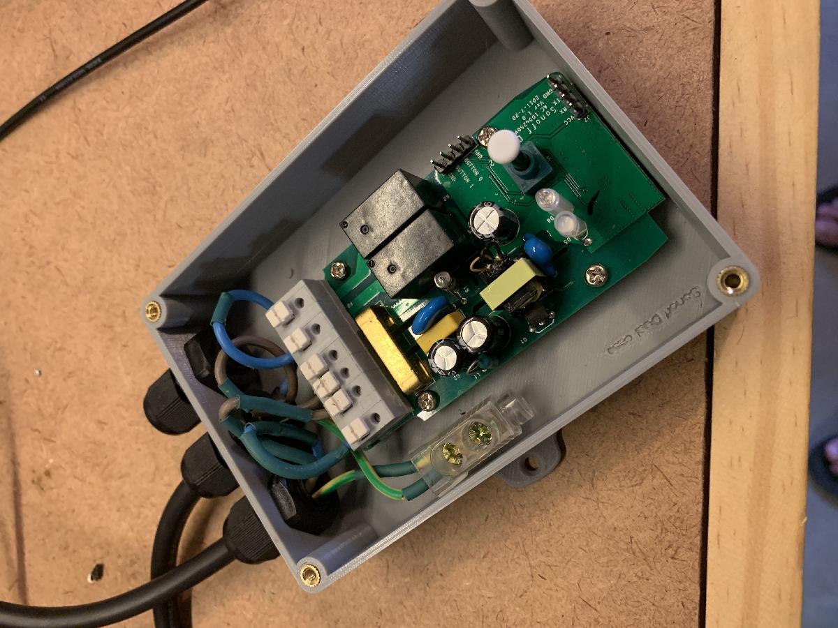 Involucro do Sonoff Dual R2 e POW R2