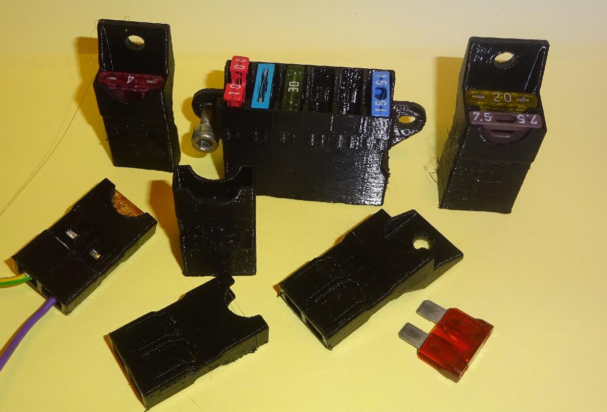 Suporte de fusivel tipo lamina 1,2 + 6 vias