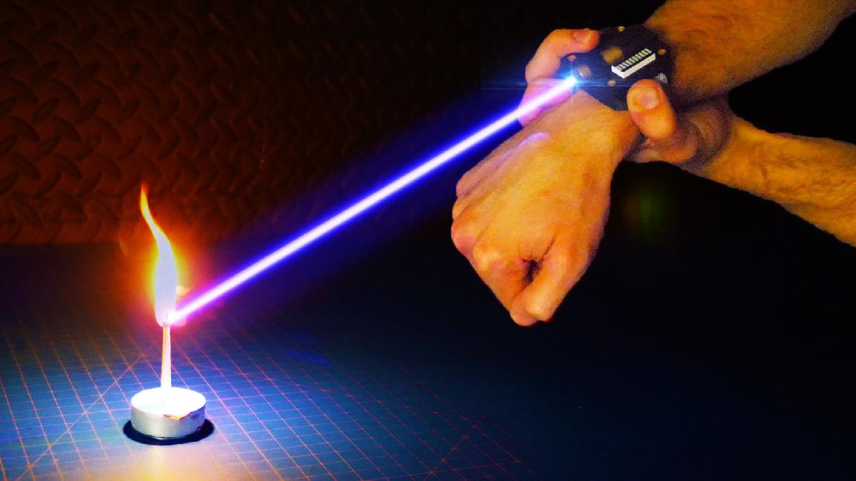 Burning Wrist Laser Iron Man / 007 James Bond Inspired
