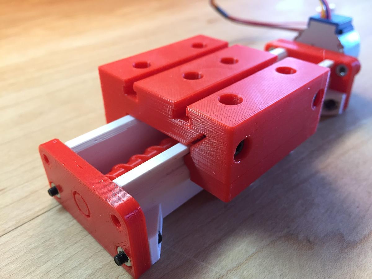 Deslizamento de Passo com Rolamento Linear