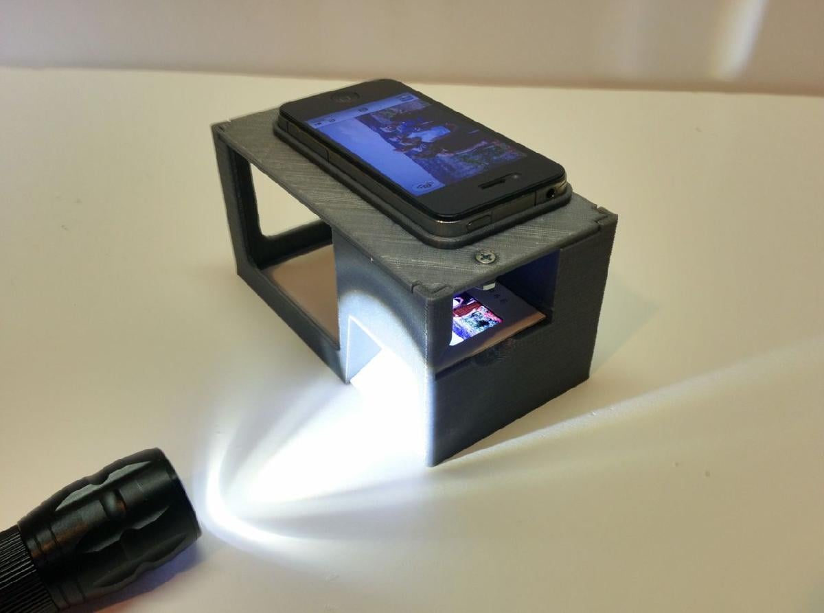 Suporte para copia de slides 35mm para smartphones