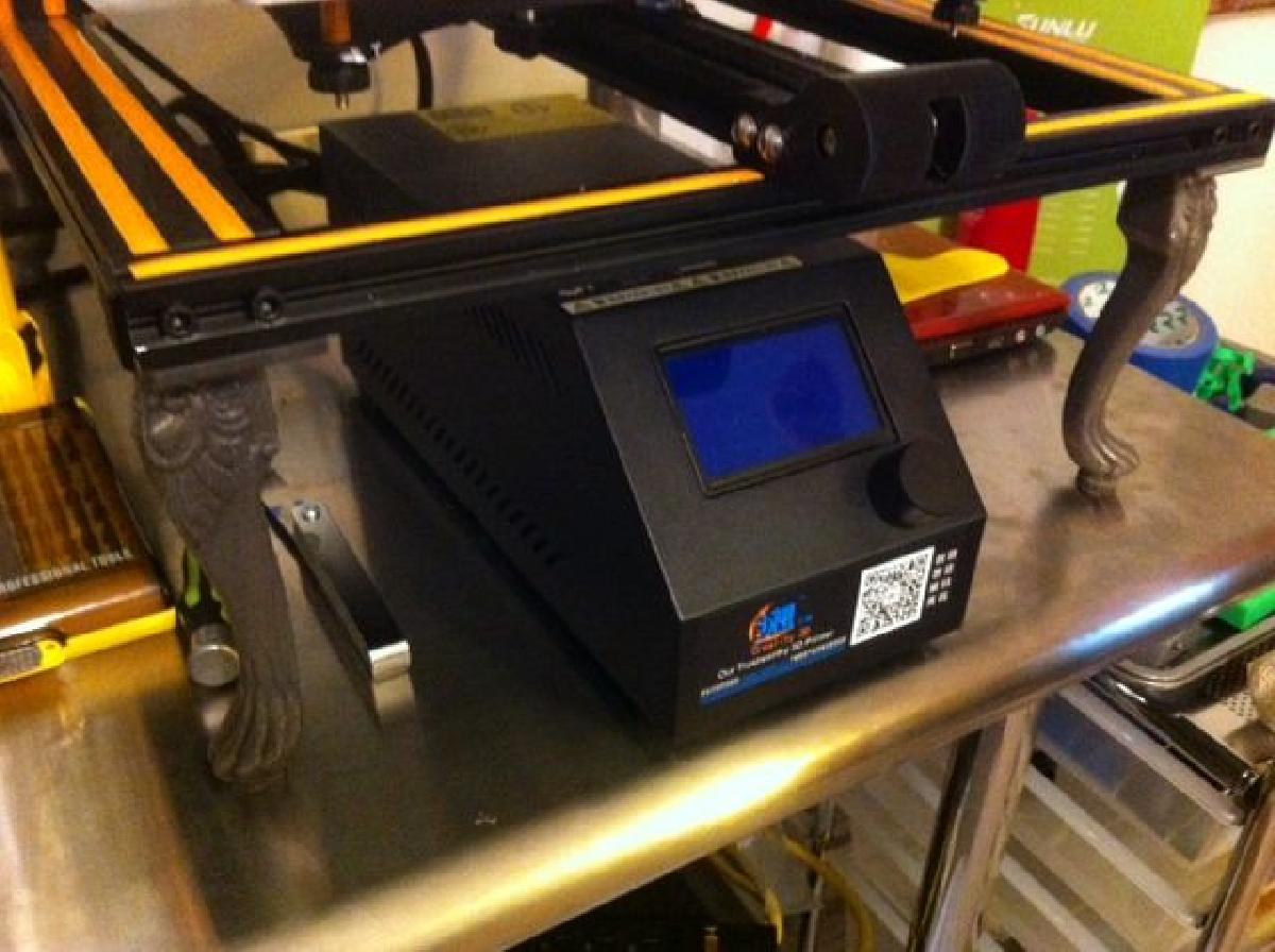 Pernas Steampunk CR 10   Modulo de controle sob a cama
