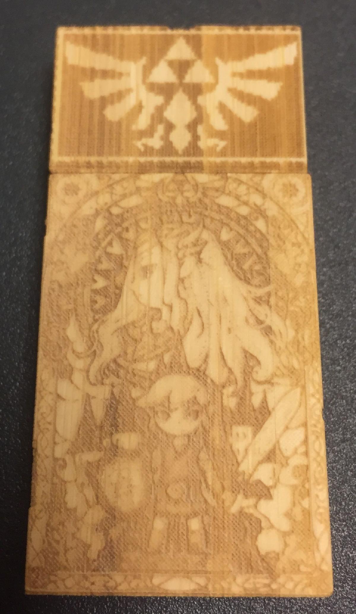 Pen Drive de Bambu Gravado a Laser Zelda