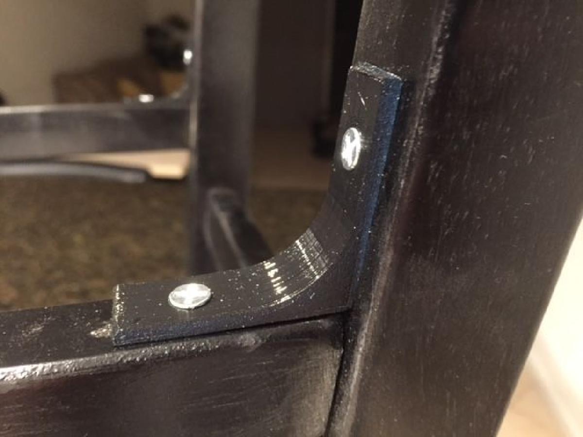 Suporte em L para cadeiras de cozinha