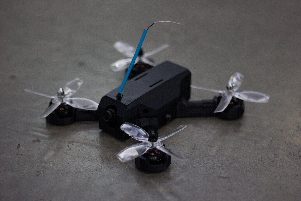Drone de Corrida FPV HF210