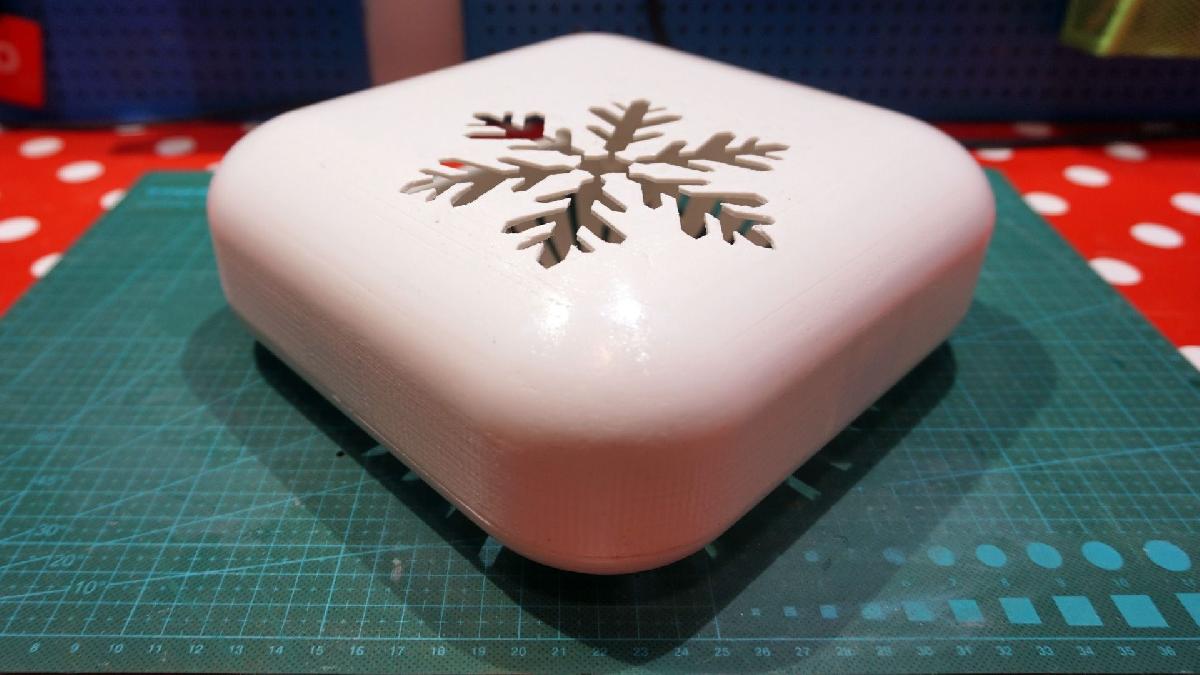 Frosty: Caixa Mini ITX fina para Asus H81T