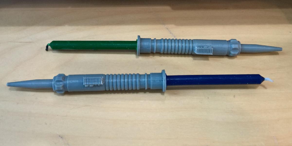 Suporte de vela de sabre de luz