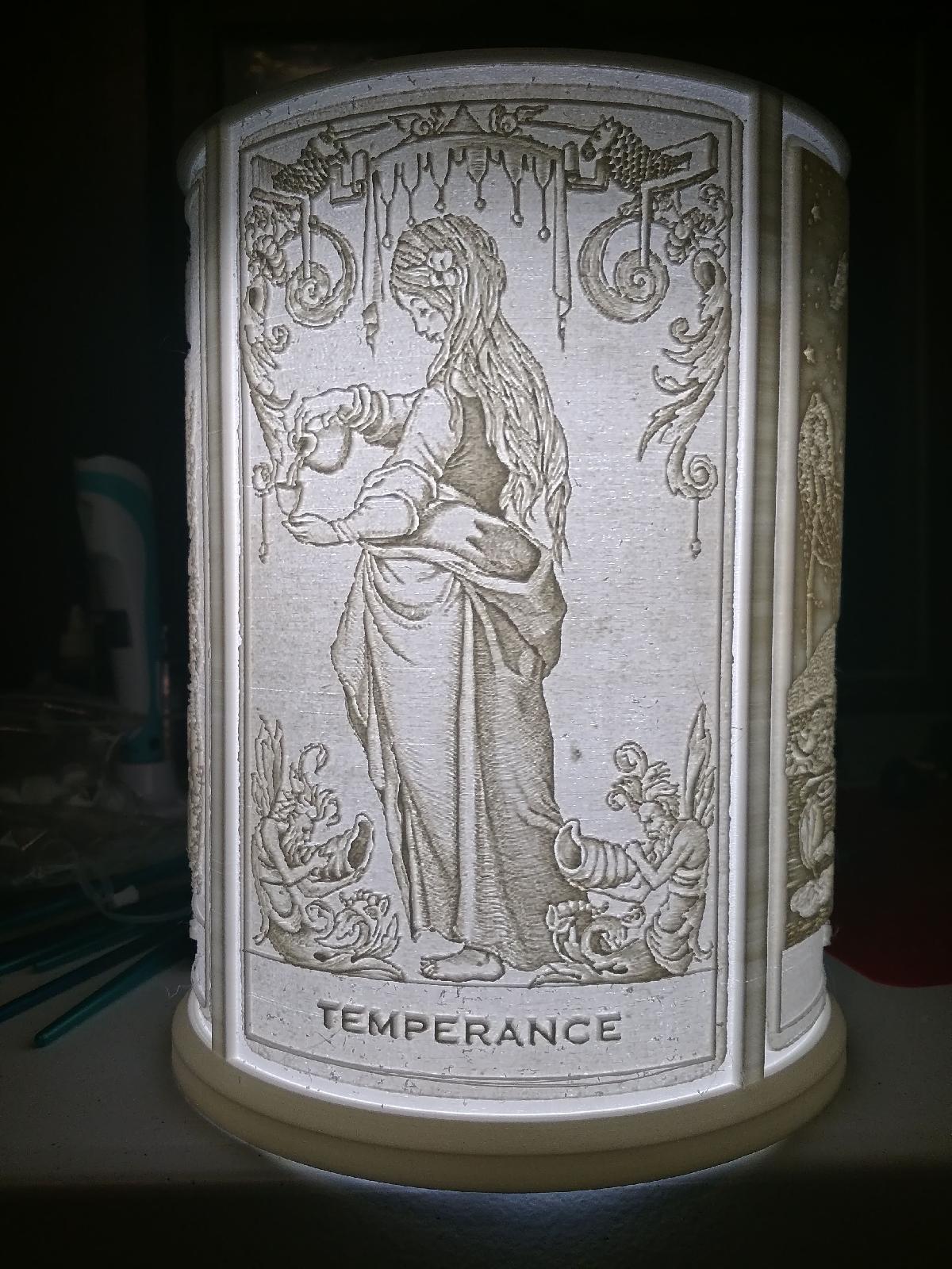 Abajur de cartas de taro