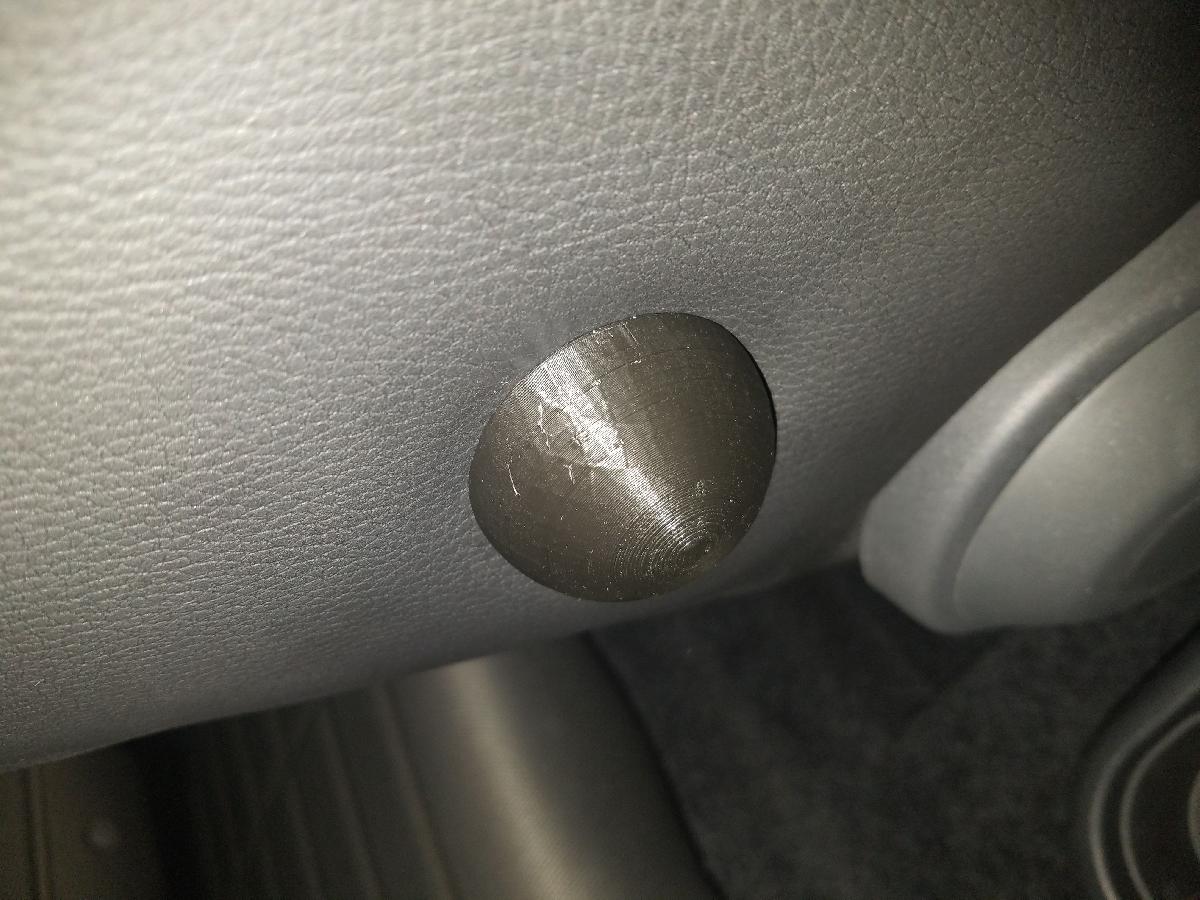 Remocao do Apoio de Braco do Fiat 500