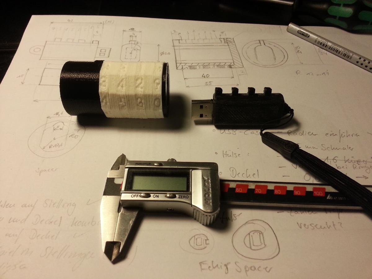 Pen Drive Cryptex Cadeado de Combinacao para seus dados