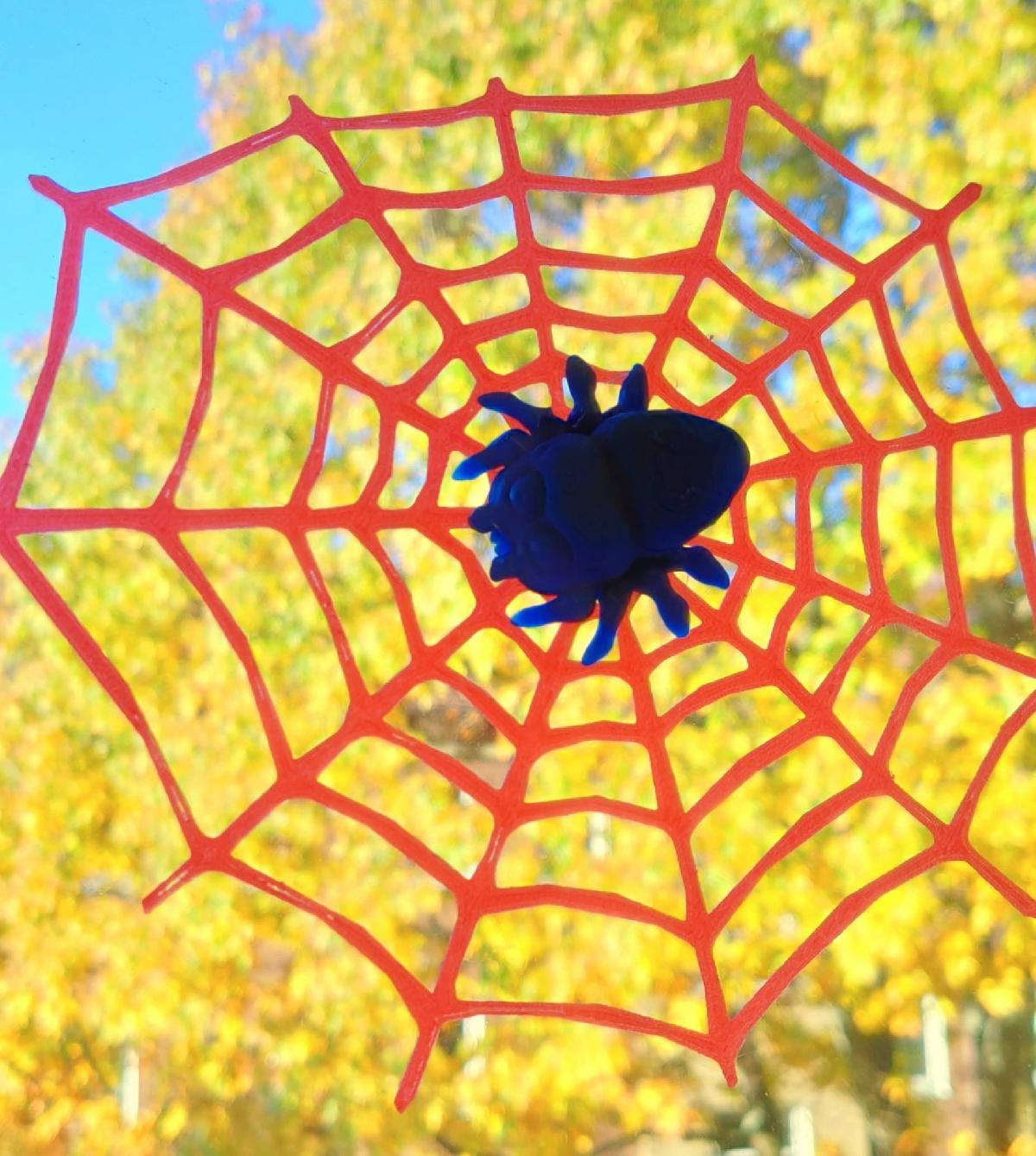Lucas, o Aranha   Decoracao de Janelas