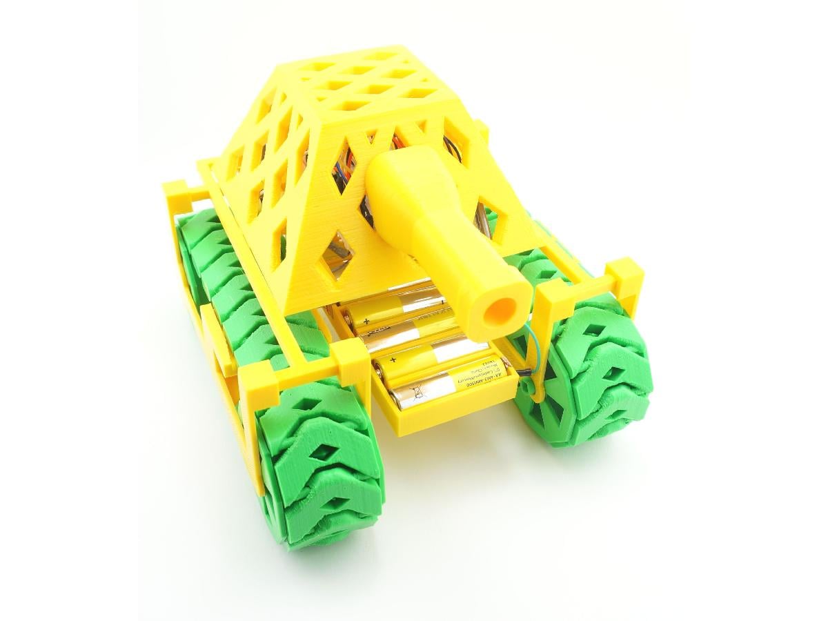 Tanque RC que Imprime sem Suporte, Monta sem Hardware e Fios sem Solda