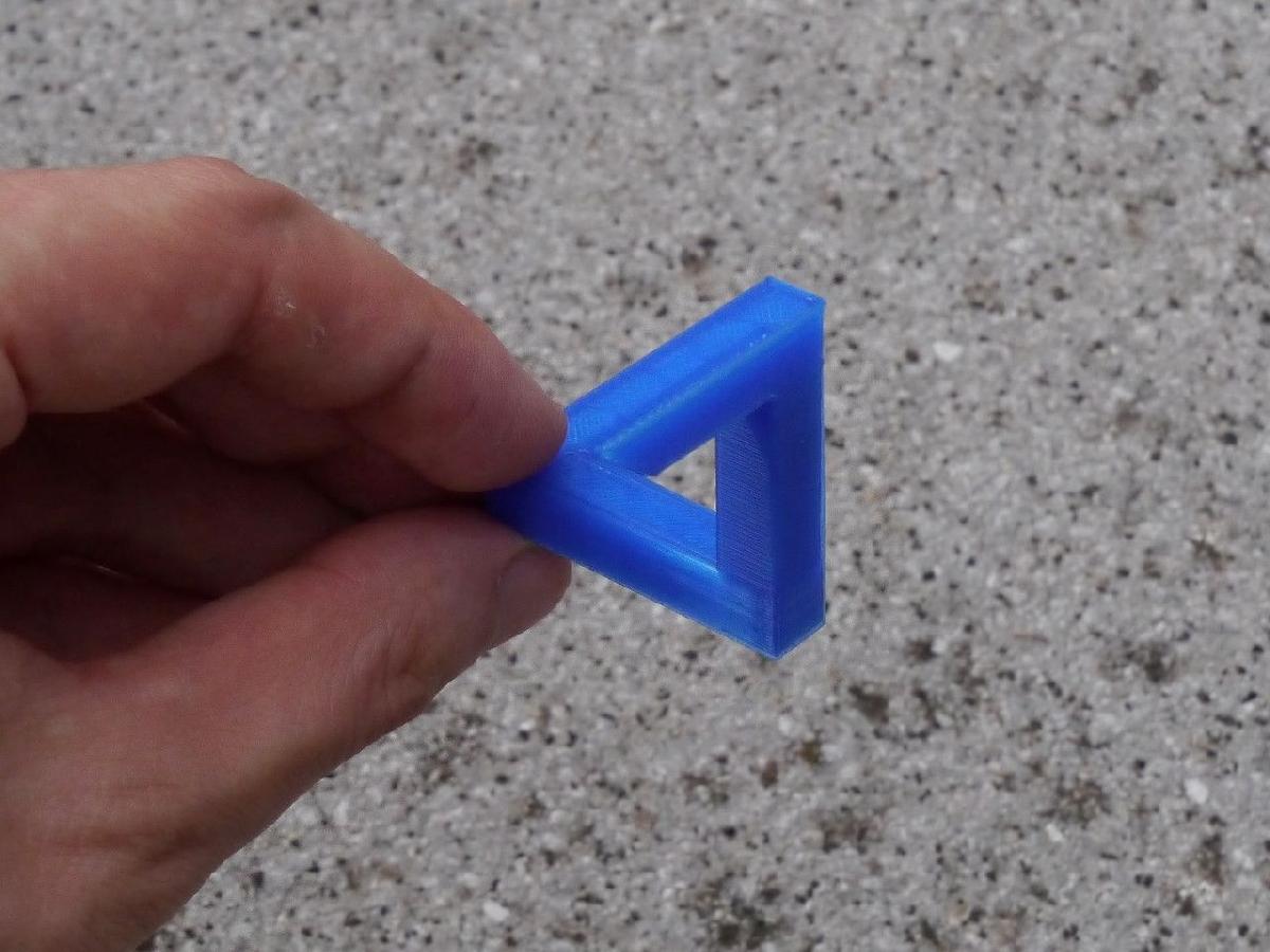 Paradox Illusions   Triangulo de Penrose otimizado