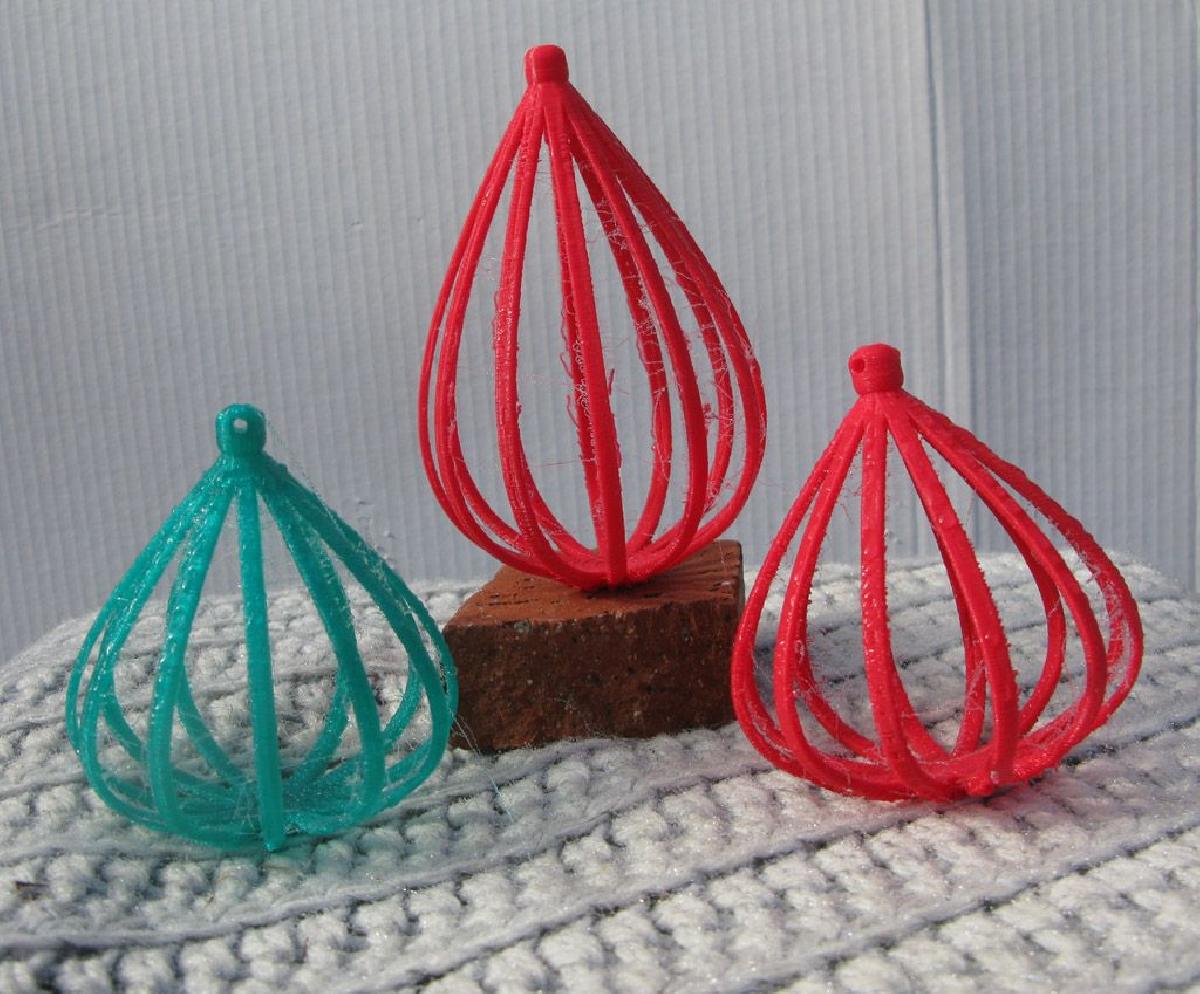 Enfeites em forma de pera