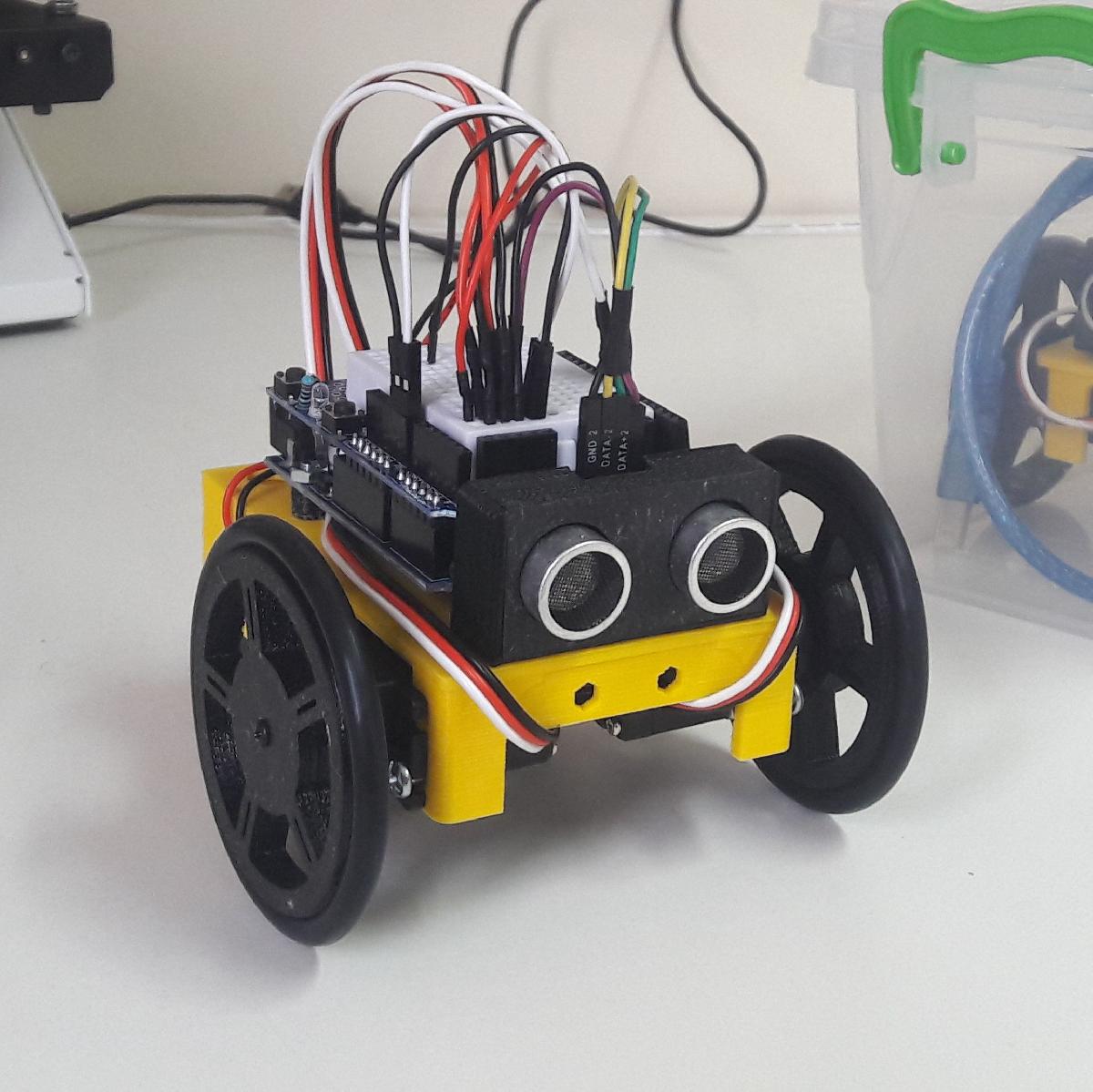 Robo Educacional de Baixo Custo