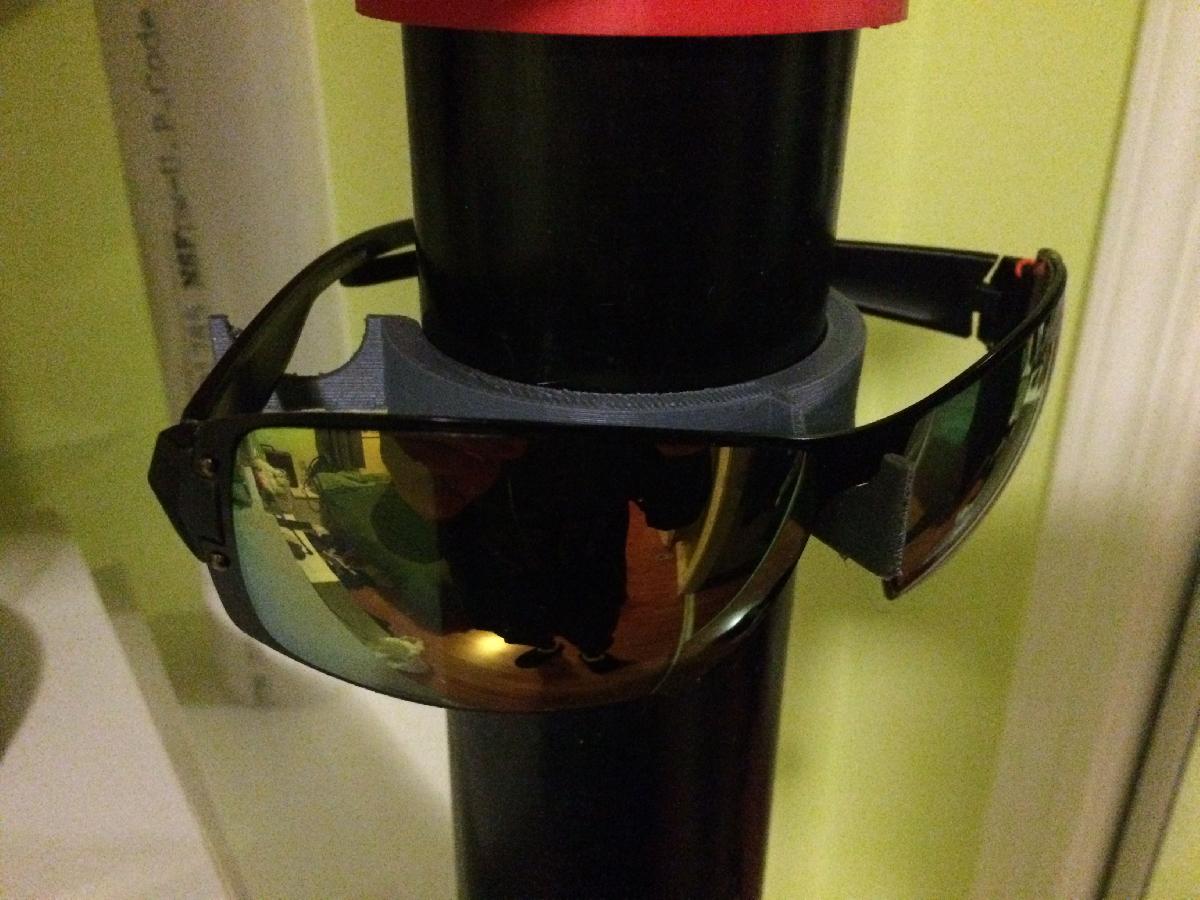 Suporte de oculos para tubo de PVC de 60mm ou 2