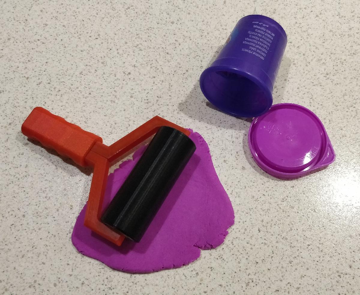 Rolo de massa com cabo para plasticina e massinha de modelar