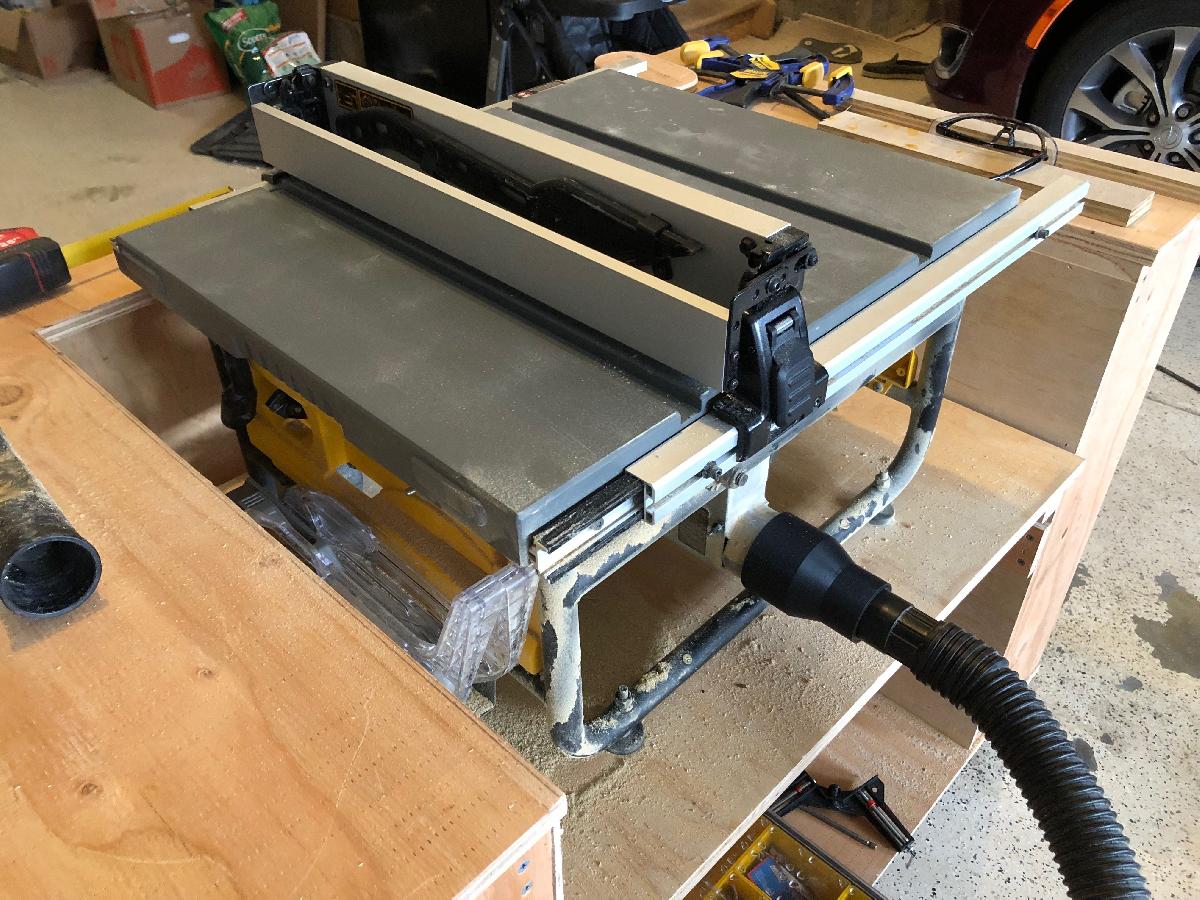 Adaptador de Aspirador para Serra de Mesa Dewalt 7480