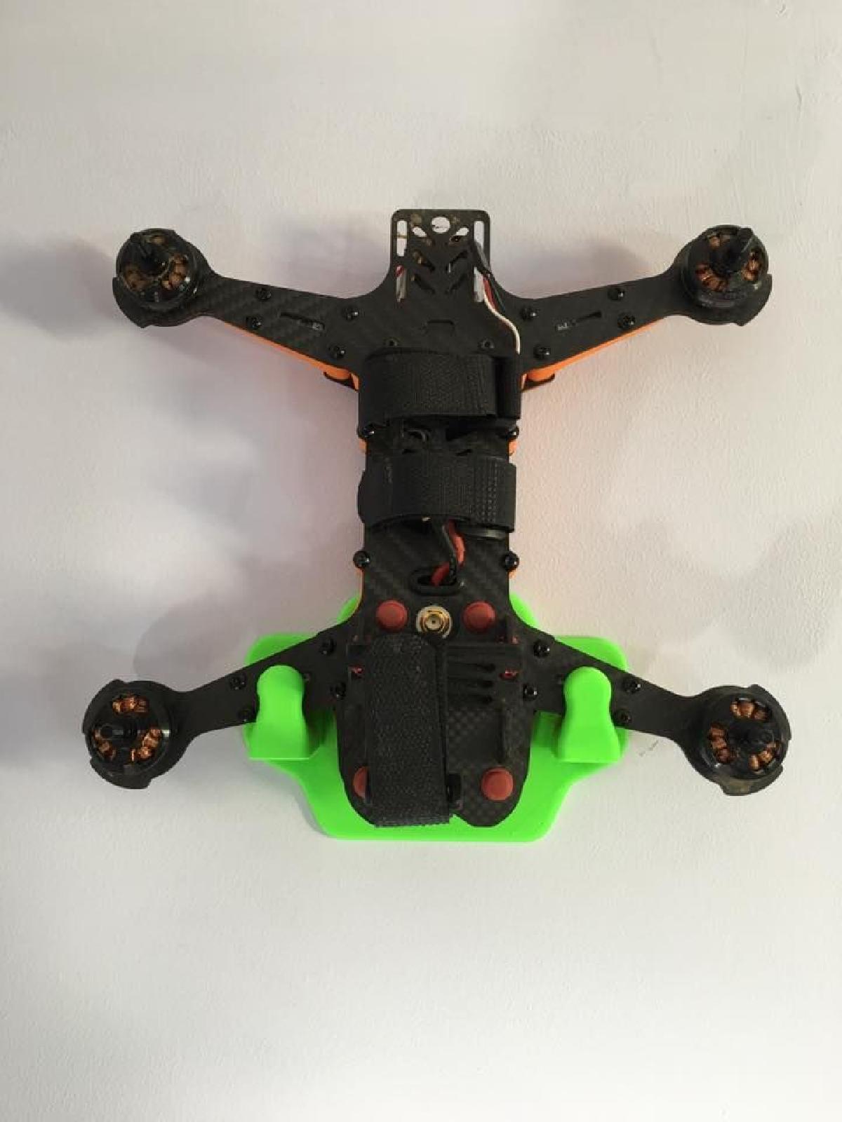 Suporte de parede para quadricoptero FPV 250 / 210 / 180