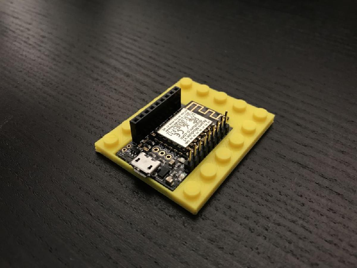 Suporte Bloco de Plastico Digistump Oak