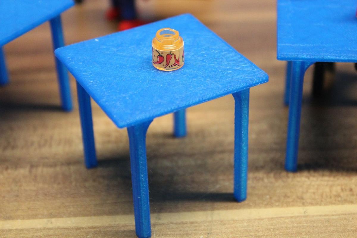 mesa simples (4 pessoas) [playfab 181002, compativel com playmobil]
