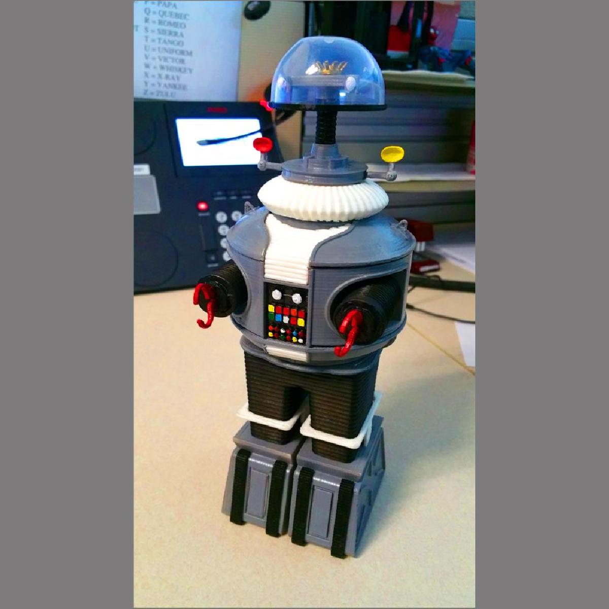 Robô Perdido no Espaço B9