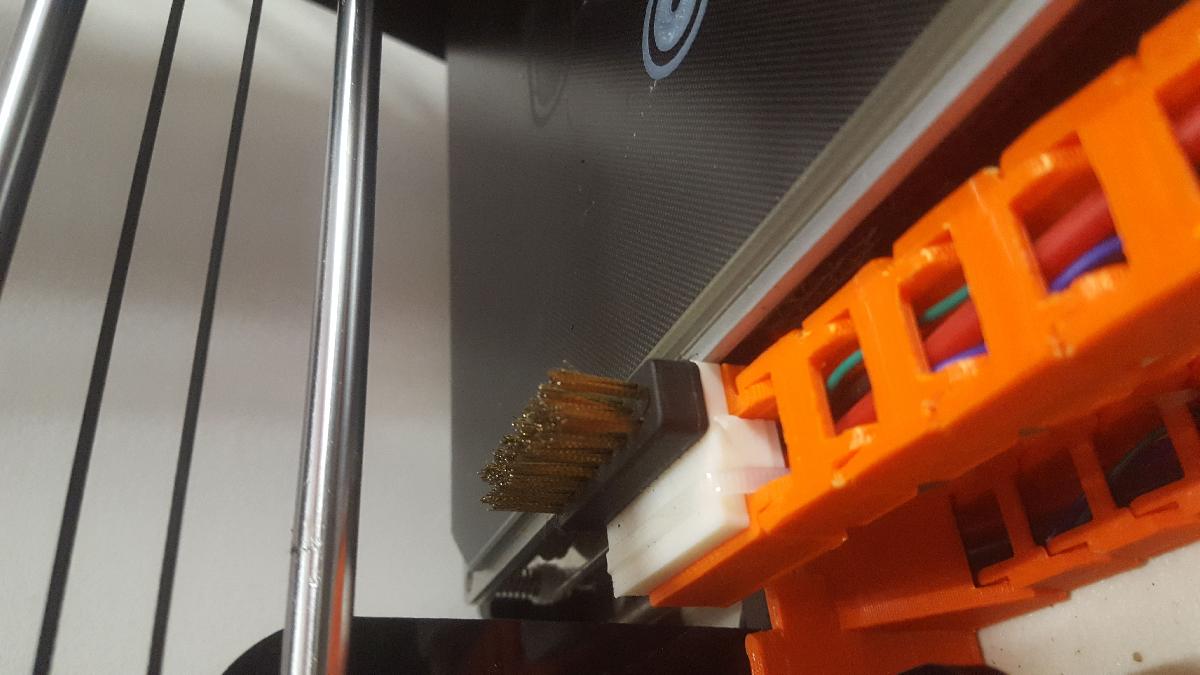 Adaptador de limpeza de bico Anet A8 para corrente Y.
