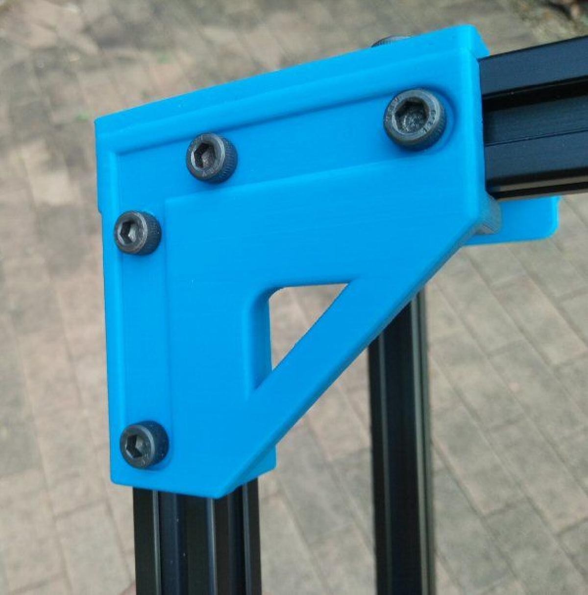 Canto do quadro 90 graus LulzBot 2020