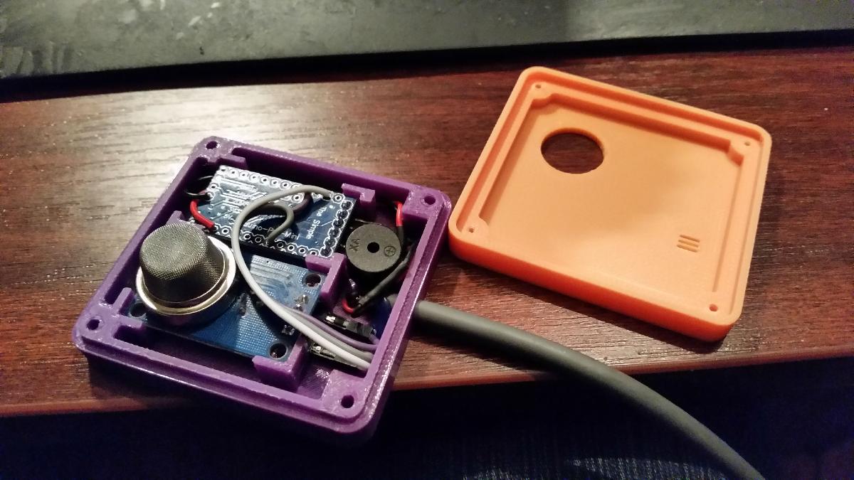 Caixa de sensor de gas MQ2 com Arduino Pro Mini