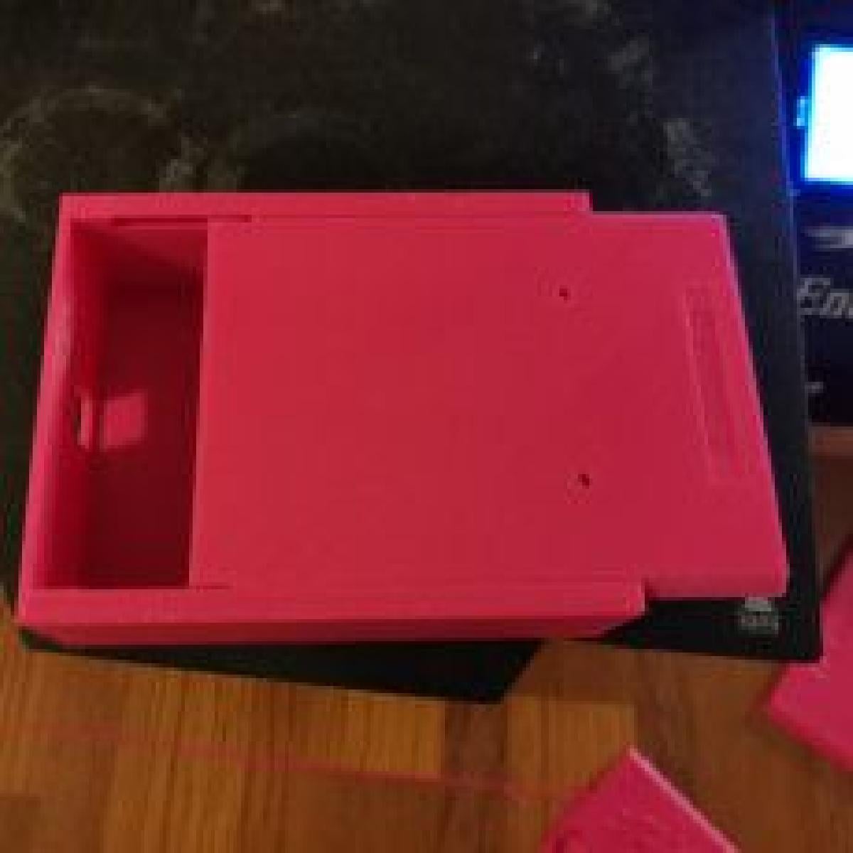 Capa protetora com sensor de movimento (simples)