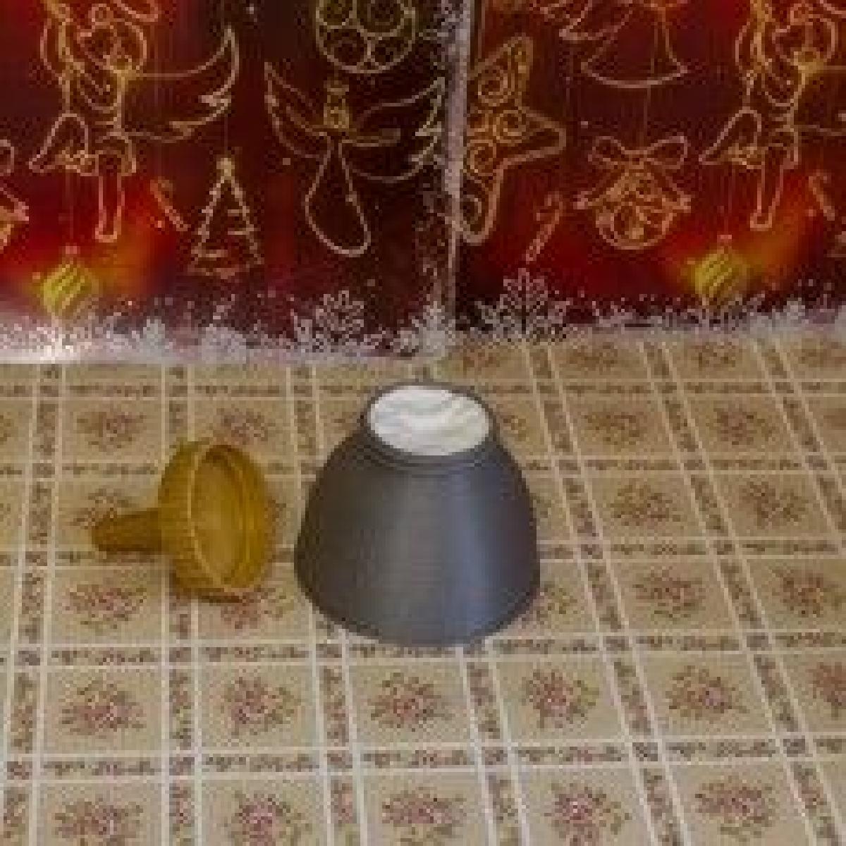 Funil com um filtro de algodao