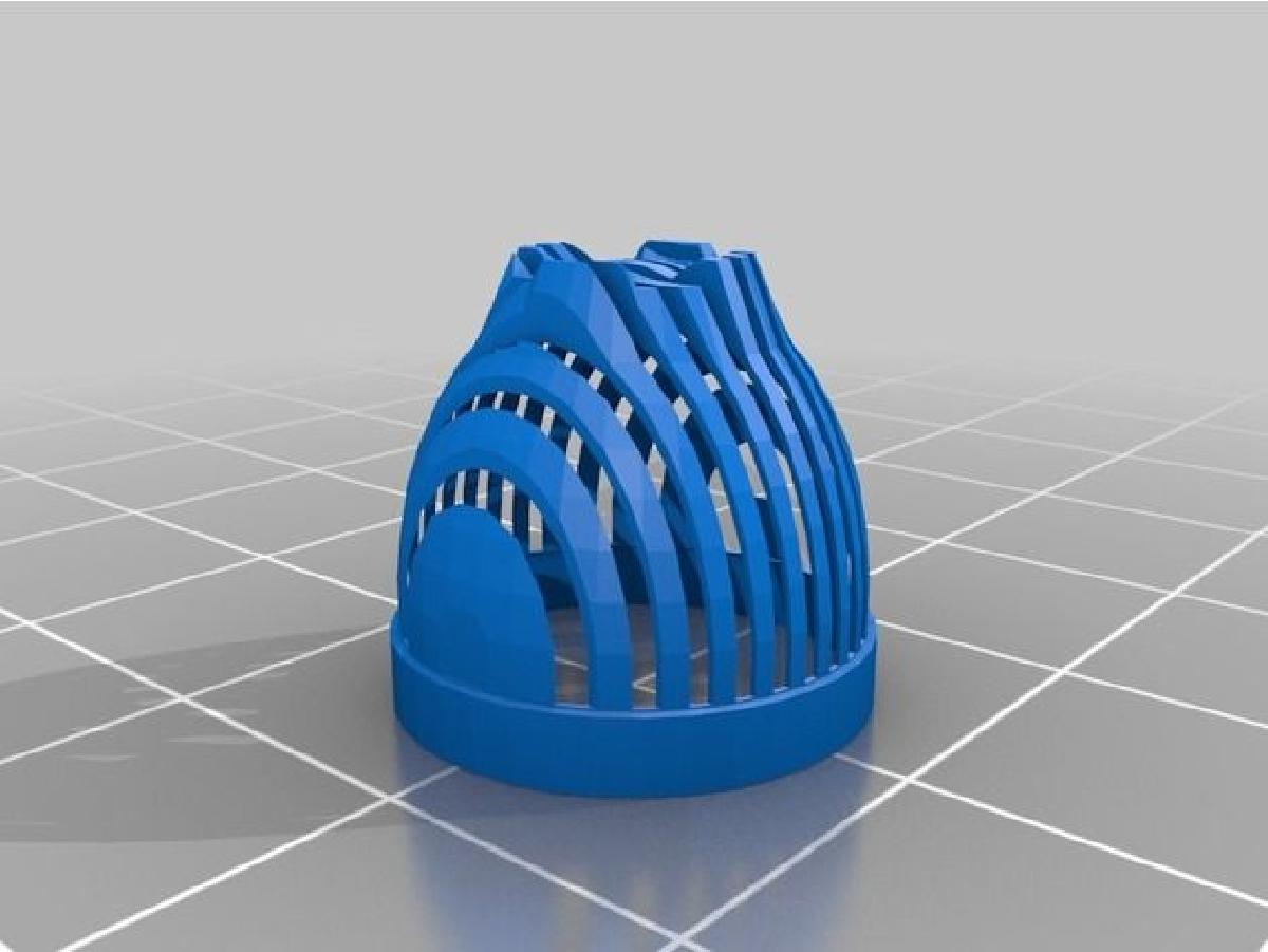 tabua de cortar com escorredor de salada