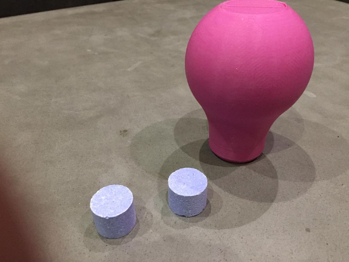 Dispensador de Produtos Quimicos para Banheira Flutuante (para Tabletes de Cloro ou Brometo de 1)