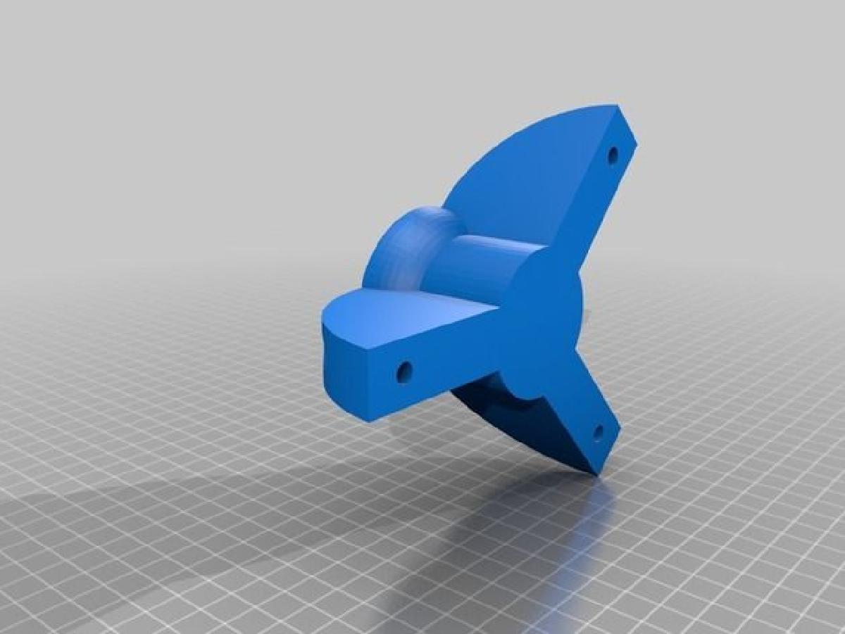 Luminaria de pe alternativa a luminaria de mesa